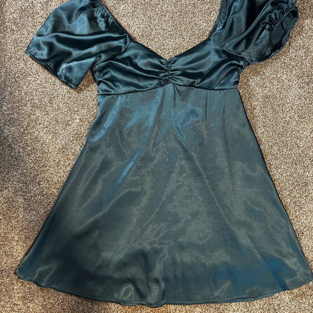 Women's Green Mini Dress, Puff Sleeves, Bow Back, Medium